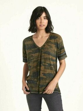 Lucky Brand V-Neck Short Sleeve Camouflage Top - Olive Green